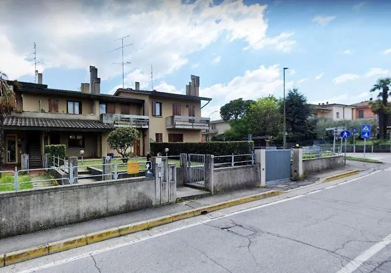 Apartment Il Giardino Di Anastasia Desenzano del Garda