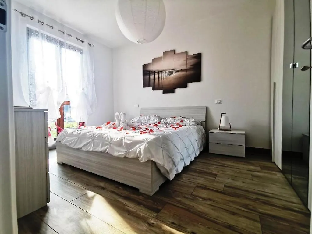 Il Giardino Di Anastasia Desenzano del Garda Apartment
